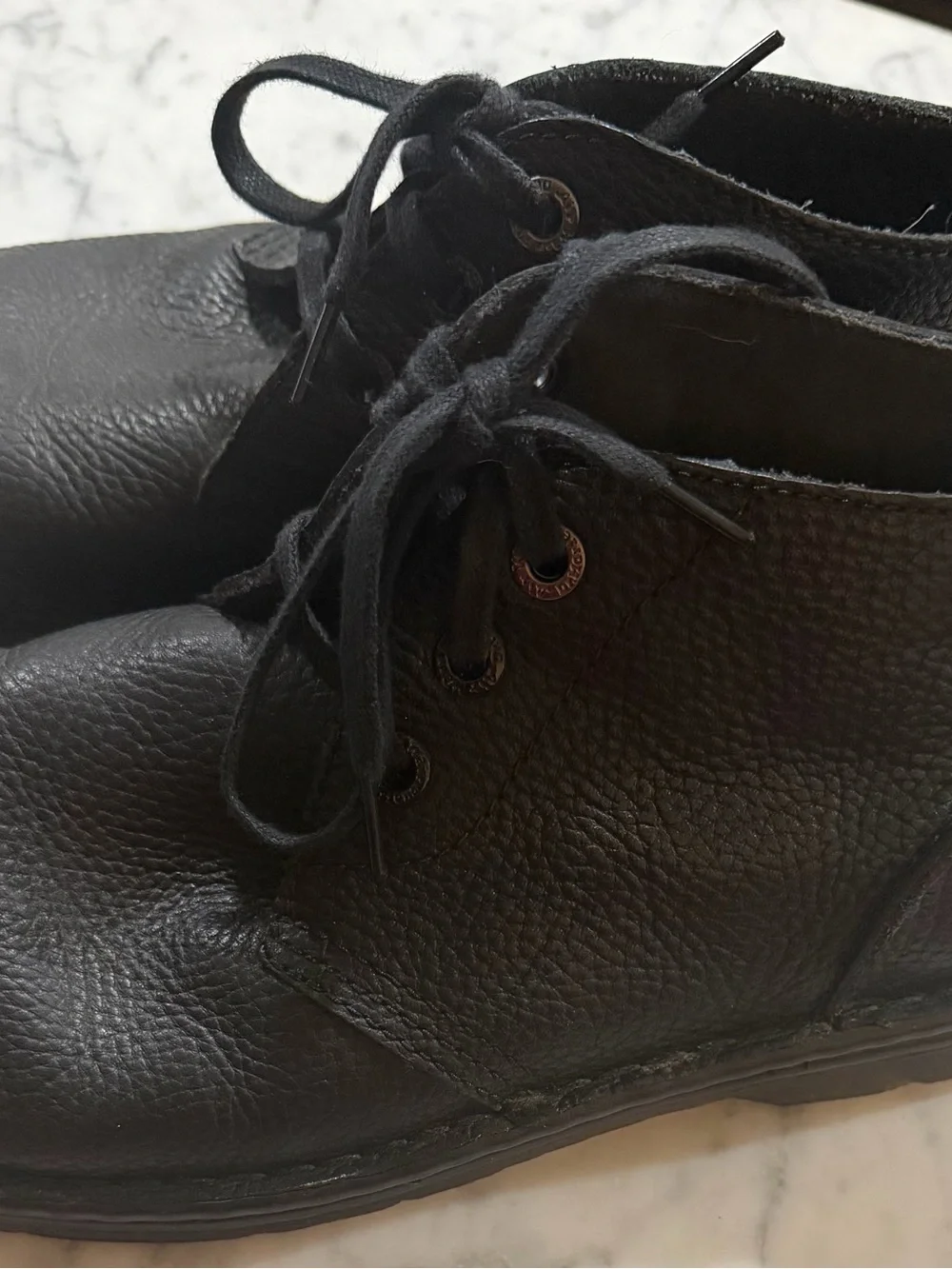 Dr. Martens sturdy black